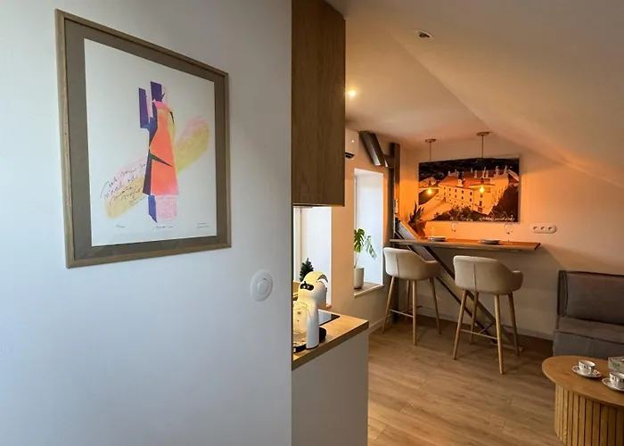 Kopernik - Sukromne Parkovacie Miesto Apartament Hlohovec