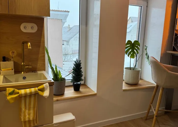 Kopernik - Sukromne Parkovacie Miesto Apartament Hlohovec